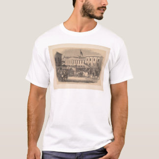 T-shirt Retentissant la sonnette d'alarme au-dessus de la