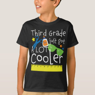 T-shirt Retour à l'école 3e année juste reçu beaucoup de G