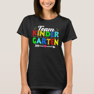 T-shirt Retourner À L'École Équipe Maternelle Étudiante