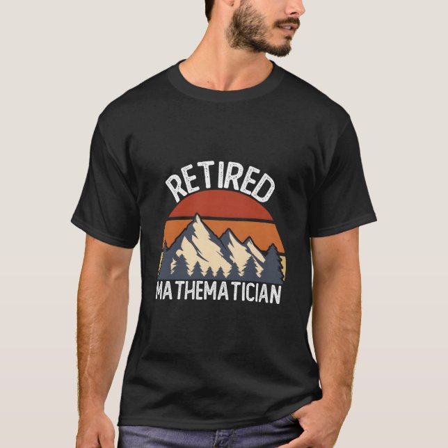 T-shirt Retraite pour 2023 Mathématicien retraité (Devant)