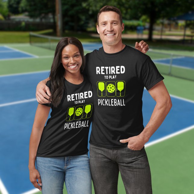 T-shirt Retraité pour jouer Pickleball Paddles et Ball (Créateur téléchargé)