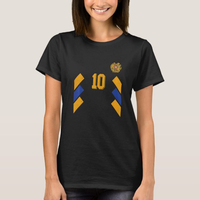 T-shirt Retro Armenia Soccer or Football for Armenians   (Devant)
