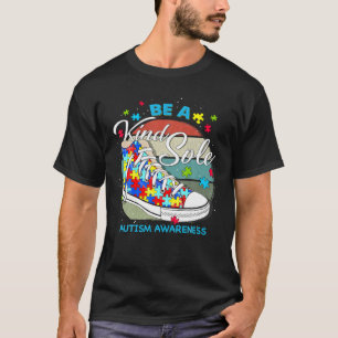 T-shirt Retro Be A Kind Sole Autism Awareness Puzzle Shoes