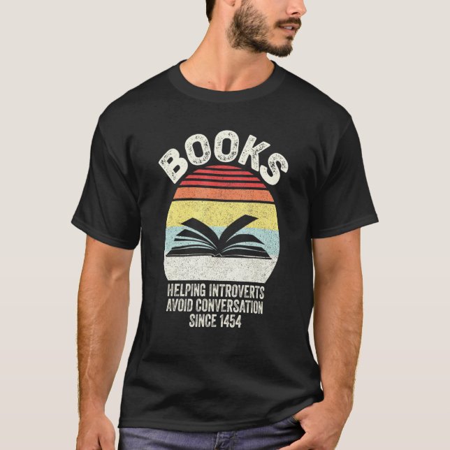 T-shirt Retro Book Helping Introverts Avoid Conversation S (Devant)