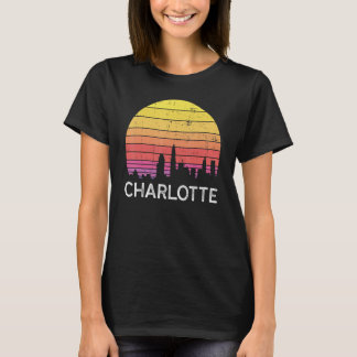 T-shirt Rétro Charlotte Skyline Bâtiments urbains Vintages