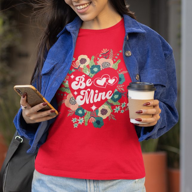 T-shirt Retro Floral Heart Be Mine Red Valentine's Day (Créateur téléchargé)