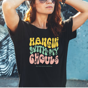 T-shirt Retro Halloween Ghouls Nom personnalisé   Rose ver
