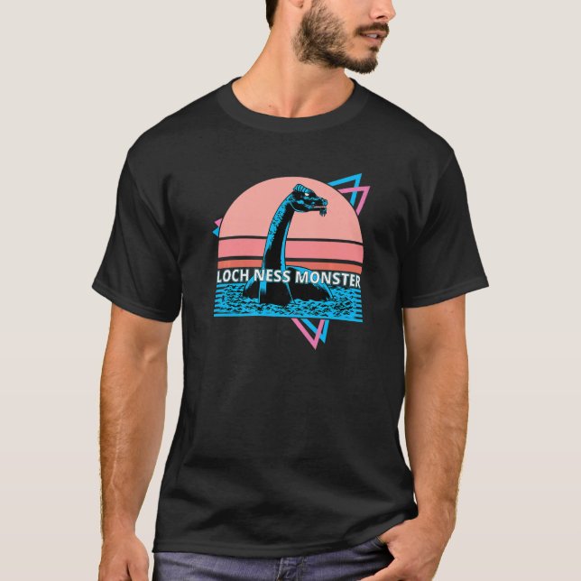 T-shirt Retro Loch Ness Monster Cryptid Nessie Vaporwave (Devant)