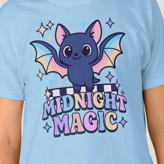 T-shirt Retro Pastelcore Cute Halloween Bat & Checkerboard (The midnight magic kawaii bat design shines with retro pastel charm.)