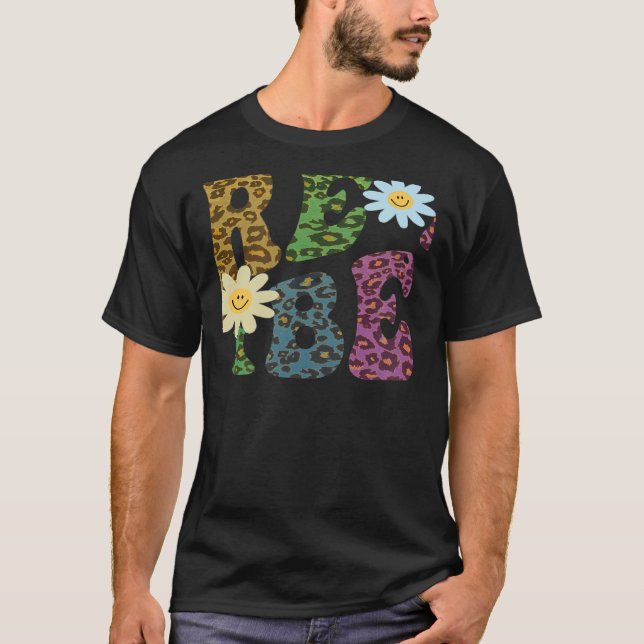 T-shirt Retro PRE K VIBES Teacher Peace Love PreK Pink (Devant)