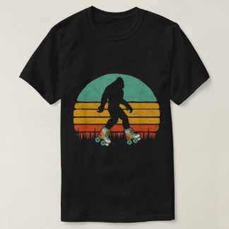 T-shirt Retro Roller Skating Bigfoot Design