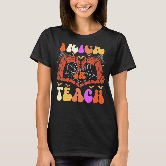 T-shirt Retro Trick Ou Enseigner Skeleton Mains Enseignant (Devant)