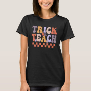 T-shirt Rétro Vintage Groovy Trick Or Teach Halloween Teac
