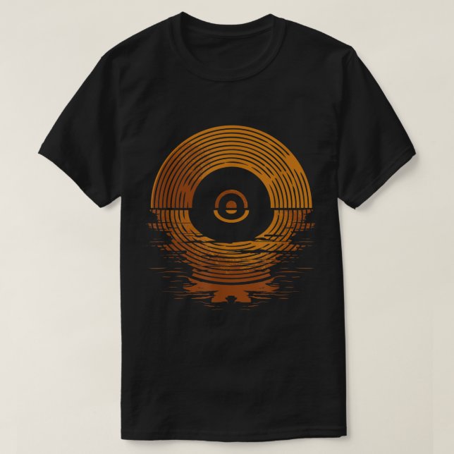 T-shirt Retro Vinyl Record Sunset Design (Design devant)