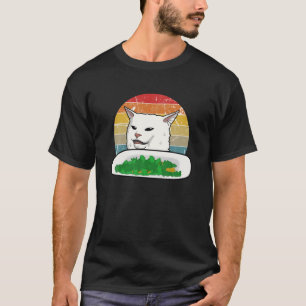 T-shirt Retro Yelling Confused Cat Internet Mème Vegan Kit