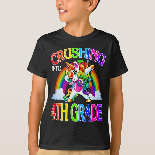 T-shirt Revenir À L'École En 4E Année Unicorne (Devant)