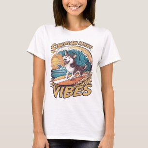 T-shirt Rider de la vague : Sibérie Husky Chig Catching Wa