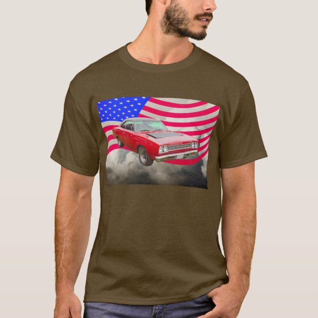 T-shirt Roadrunner 1968 de Plymouth et drapeau américain (Devant)