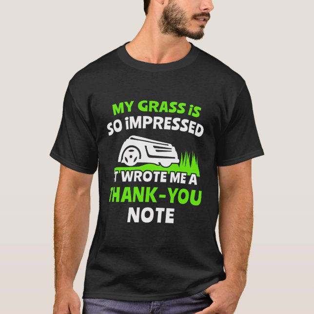 T-shirt Robot de remorquage de pelouse (Devant)