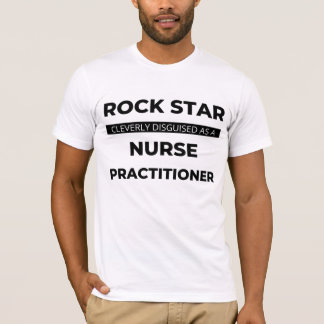 T-shirt Rock Star Clairement Déguisé En Infirmière 2