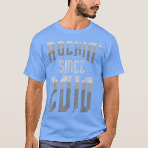 T-shirt Rockin' depuis 2010 Vintage Rock Music Fan 12th Bi