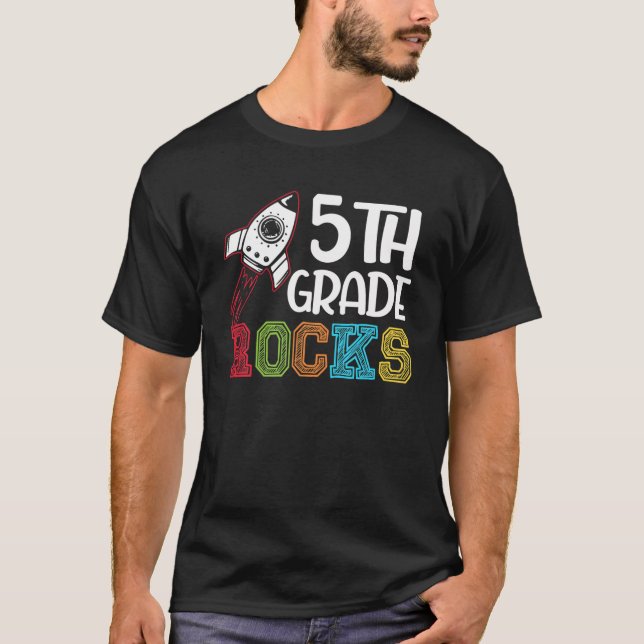 T-shirt Rocks De 5E Année | Retour À L'École Enseignement  (Devant)