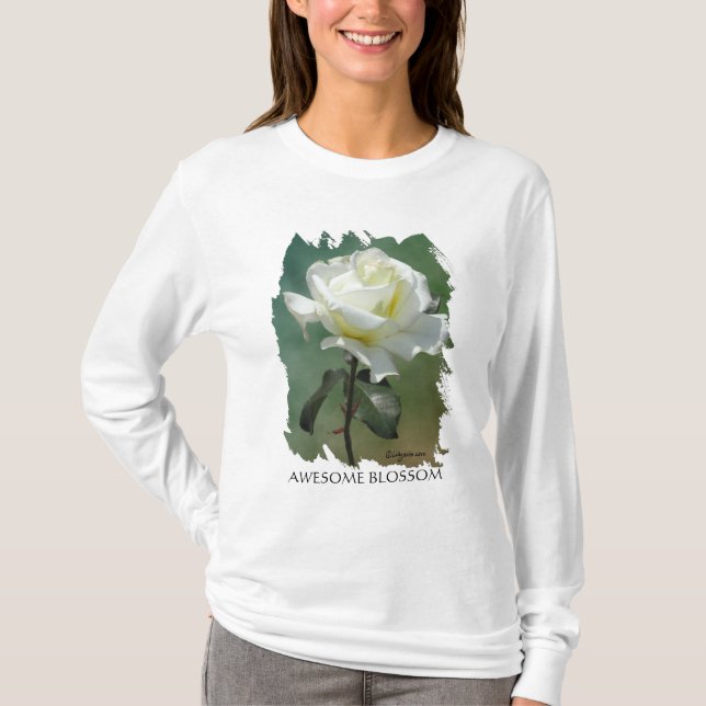 T-shirt Rose blanche fleur magnifique (Devant)