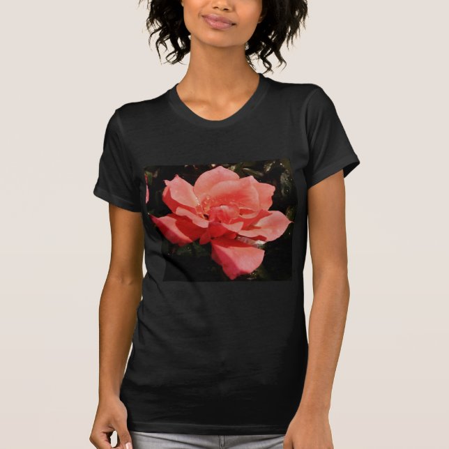 T-shirt rose de pêche et détritus (Devant)