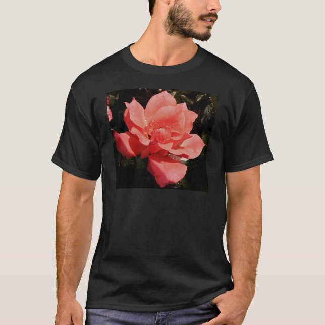 T-shirt rose de pêche et détritus (Devant)