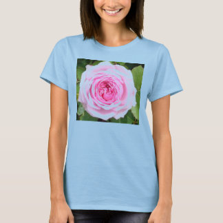 T-shirt rose usé