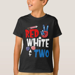 T-shirt Rouge Blanc Et Deux Anniversaire 4 Juillet América