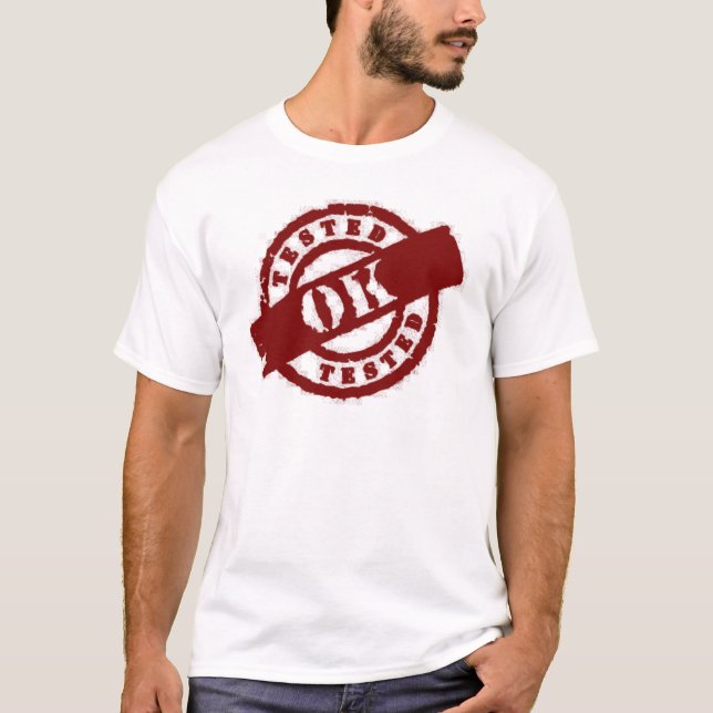 T-shirt rouge correct examiné par timbre (Devant)