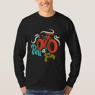 T-shirt Roulez Un Vélo Gros Vélo Fat Pneus Pneus Ebike Mèm