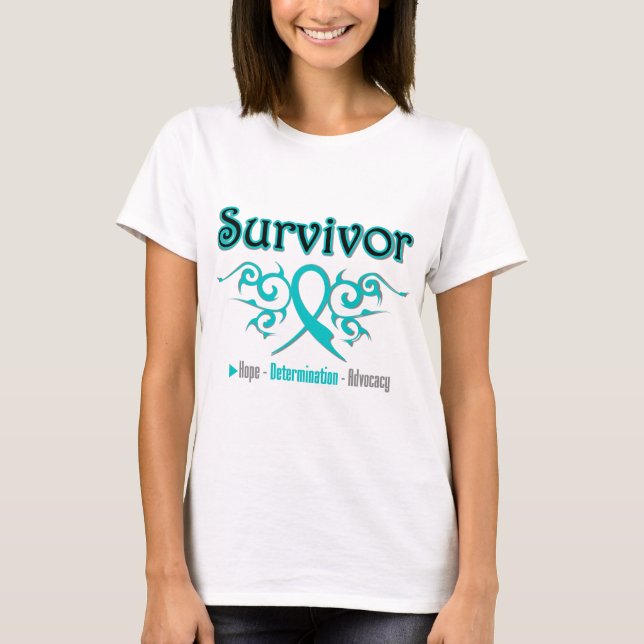 T-shirt Ruban de tribal de survivant de Cancer ovarien (Devant)