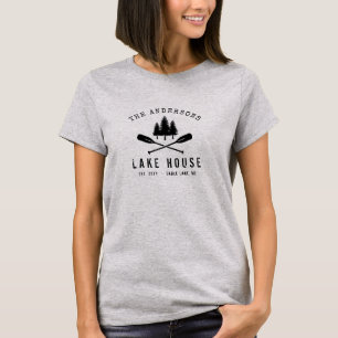 T-shirt Rustic Lake House Boat Oars Trees Nom de famille