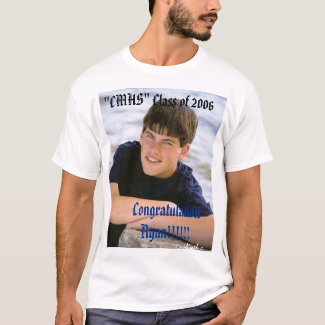 T-shirt RYAN, félicitation Ryan ! ! ! ! ! ! , classe o de (Devant)