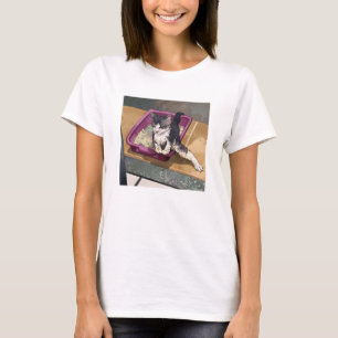 T-shirt Sable De Toilette De Chat Avec Jambe Drôle