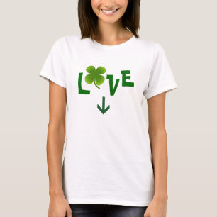 T-shirt Saint Patrick's Day LOVE Design MaternityT-Shirt