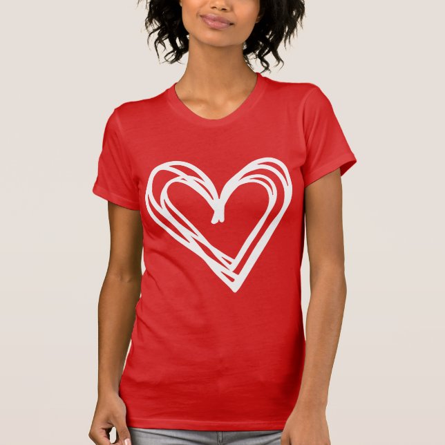 T-shirt Saint Valentin avec un coeur pour une fill (Devant)