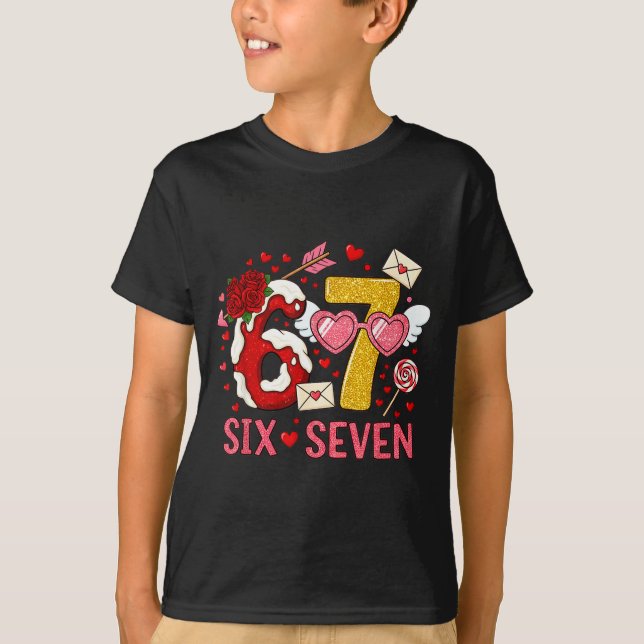 T-shirt Saint-Valentin Drôle 67 Meme Six Sept 6 7 Cœurs (Devant)