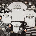 T-shirt Saison Éffrayante personnalisée Halloween Ghost Ca<br><div class="desc">Offrez-vous la saison éffrayante dans un style pur avec notre T-Shirt Halloween Ghost Cat de saison Éffrayante personnalisée. Cette chemise enchanteresse mêle tous vos éléments préférés d'Halloween en une pièce incontournable. Doté d'un adorable chat noir habillé comme un fantôme, cette chemise est un ravissant hommage aux fanatiques de félins et...</div>