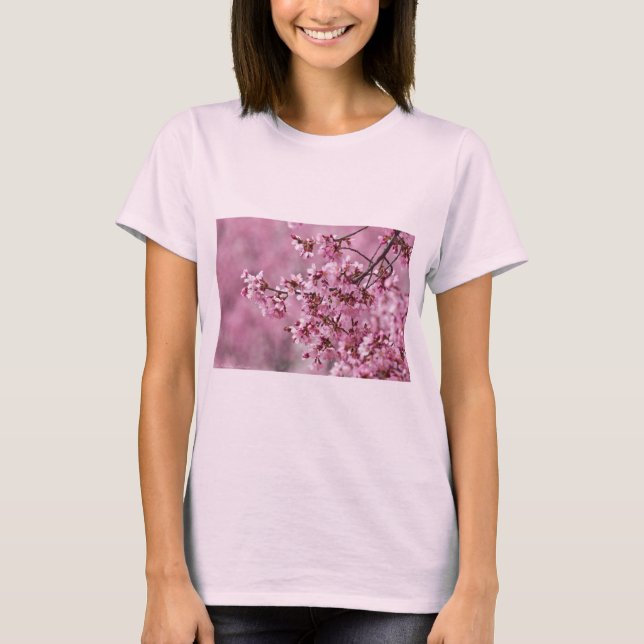 T-shirt Sakura Cherry Blossoms Pastel Pink Layers (Devant)