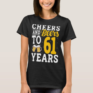 T-shirt Salades et bières à 61 ans Bière Boire 61 an