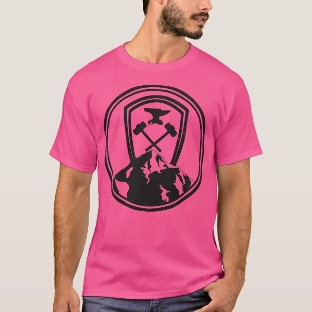 T-shirt Salamandastron à thème Redwall Inspiré Mountain De (Devant)