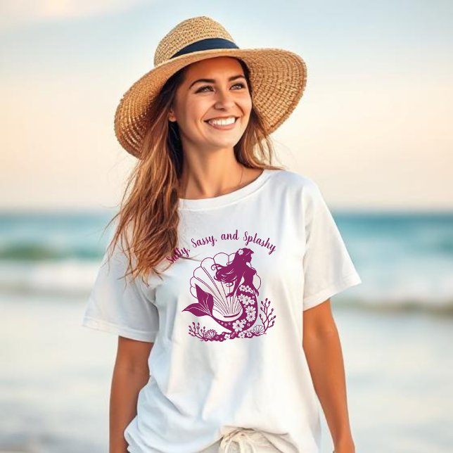 T-shirt Salé de sirène hawaïenne, sassy et scasque (Hawaiian Mermaid-Salty Sassy and Splashy Woman Fisherman Trend Fashion, t shirt, beach, summer)