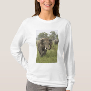 T-shirt Salutation de l'éléphant asiatique indien