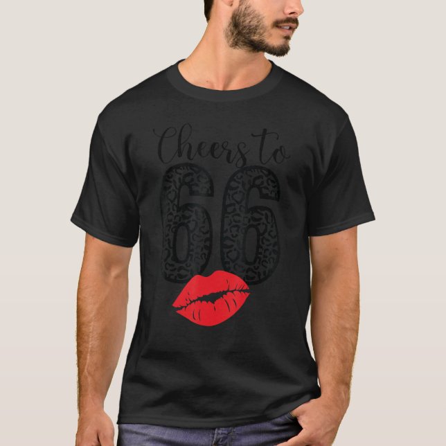 T-shirt Salutations À 66 Ans Lèvres Joyeuses Anniversaire  (Devant)