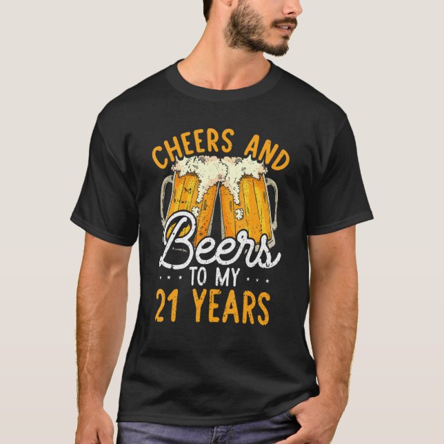 T-shirt Salutations Et Bières À 21 Ans 21E Anniversaire Po (Devant)