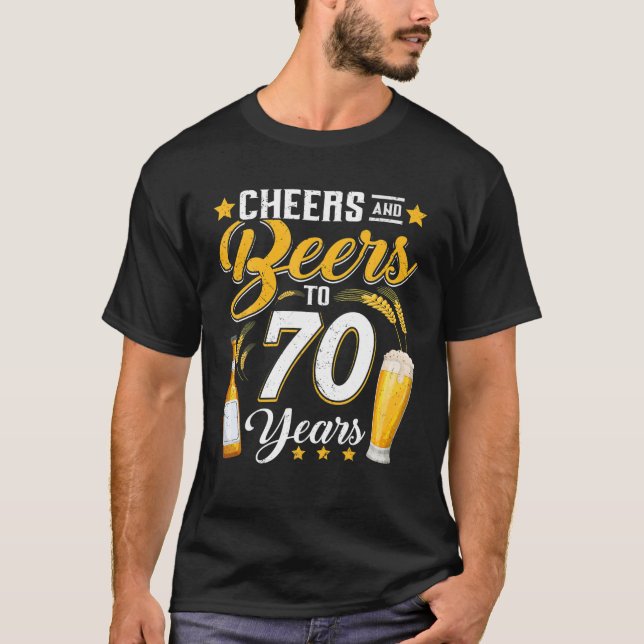T-shirt Salutations Et Bières À 70 Ans Drôle 70ème Anniver (Devant)