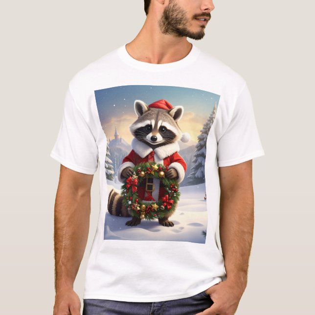 T-shirt Santa Raccoon – Winter Wreath in a Magical Forest (Devant)
